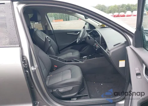 2024 Kia Niro Plug-In Hybrid Ex z USA, uszkodzony, nr VIN KNDCS3LF2R5170336